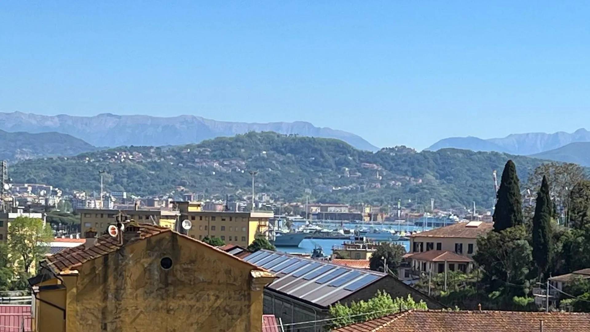 Apartamento A Casa Di Nonna Elza La Spezia 0*,  Italia