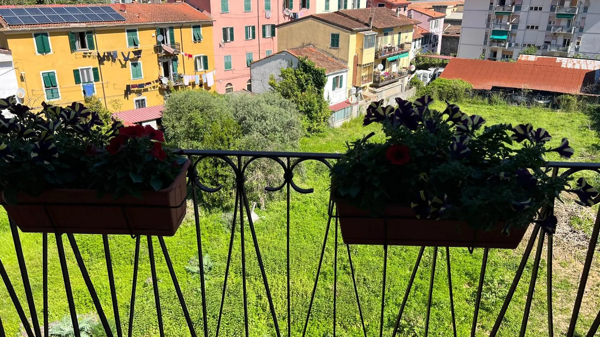 Appartamento a casa di nonna Elza La Spezia 0*,  Italia